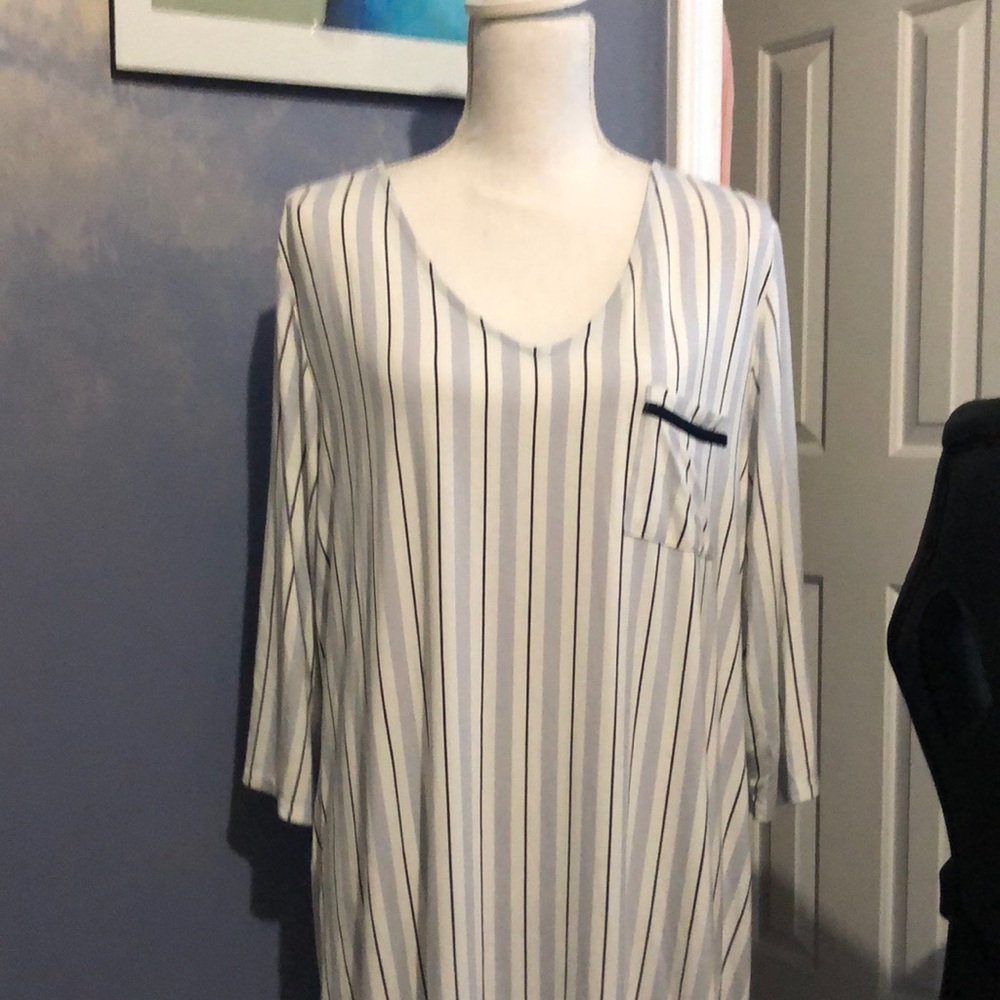 GUC Soma night gown